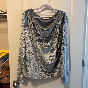 Buffbunny velvet long sleeve